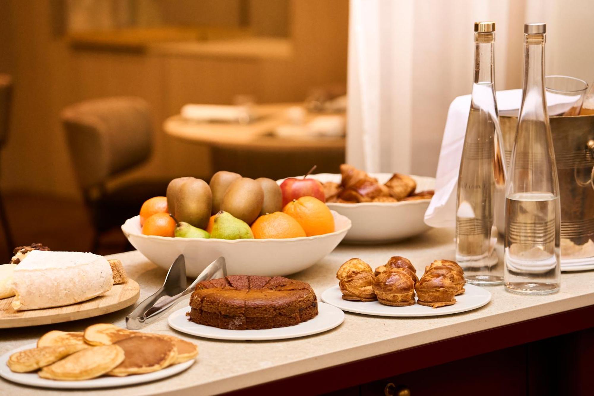Du Rouge Hotel 4*